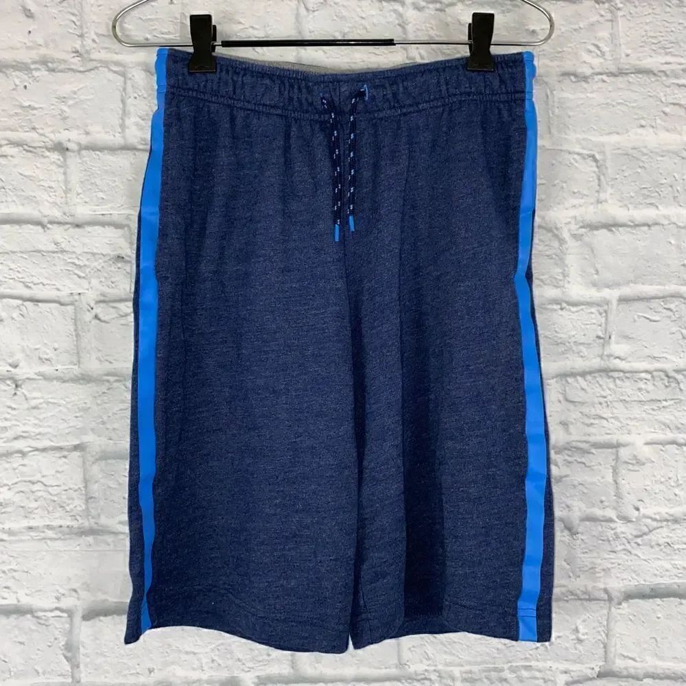 Cat & jack pull on athletic shorts sz XL 16 kids